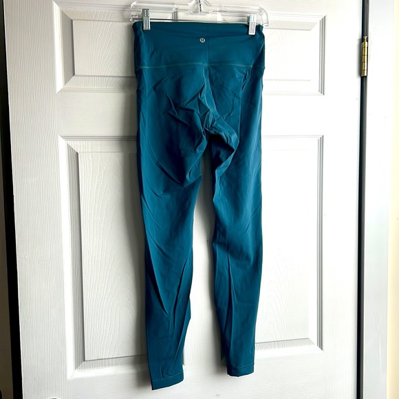 Teal Lululemon Size 8 Wunder Under Leggings - Picture 2 of 4